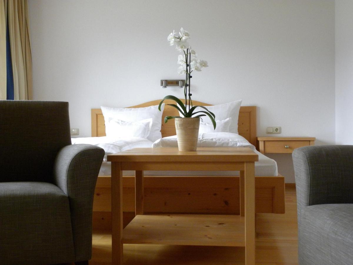 Ferienhaus Bergland Bizau Kamer foto
